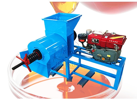 Liberian client expands into palm oil extraction with small machines purchase from Henan Glory Company