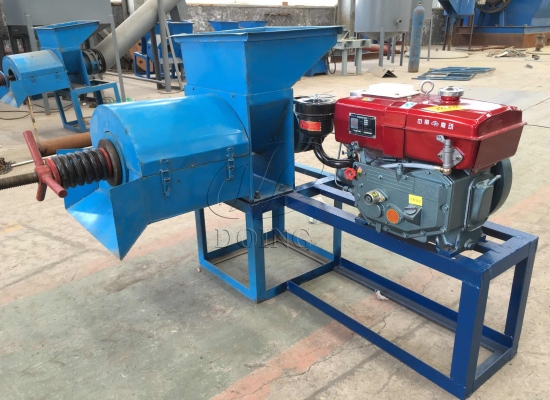 Case Study: Nigerian palm oil processor selects diesel palm oil expeller after live testing